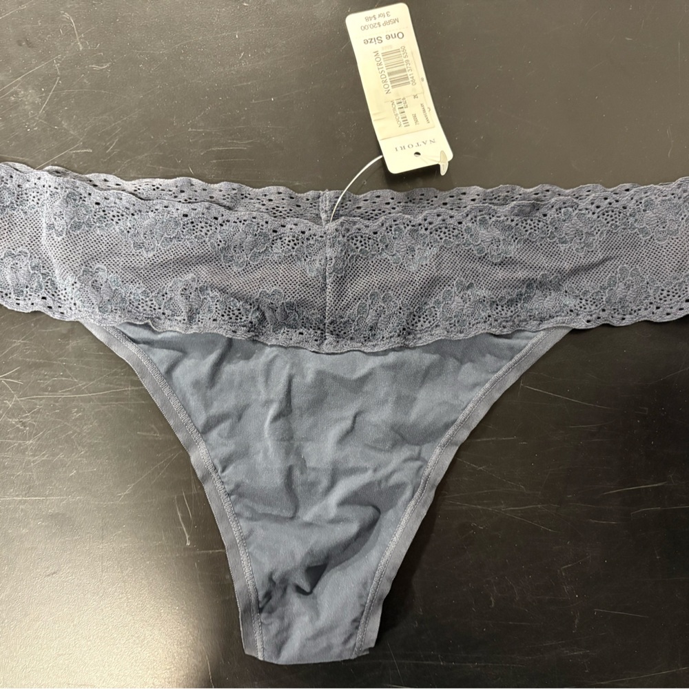 Natori Bliss Perfection Thong